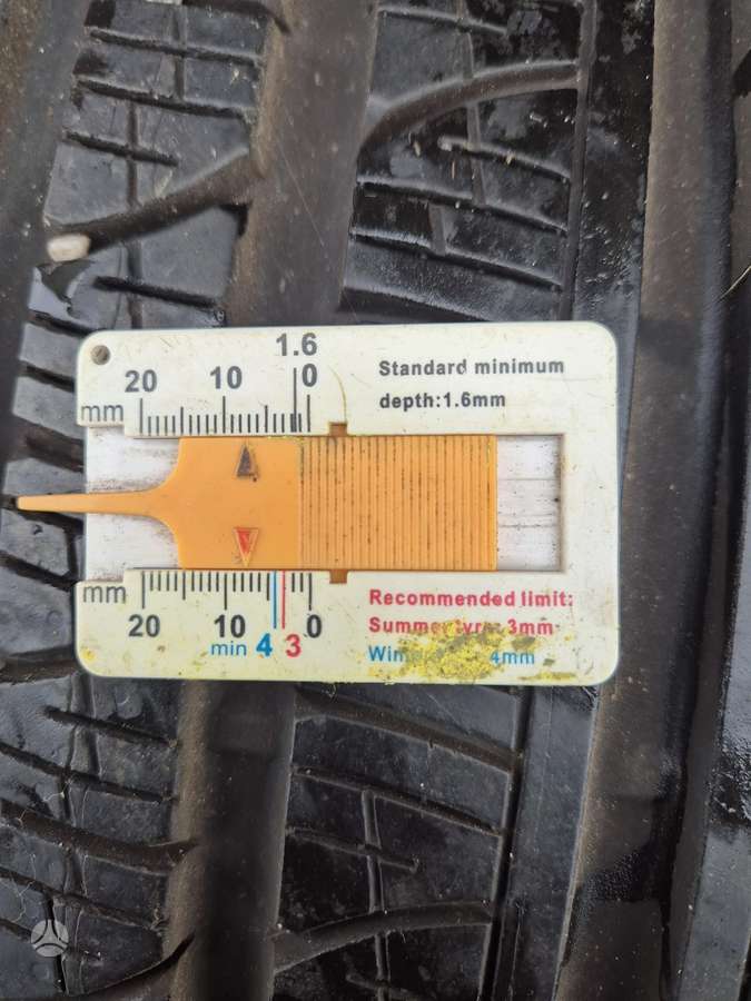 Pirelli, всесезонные 275/40 R22