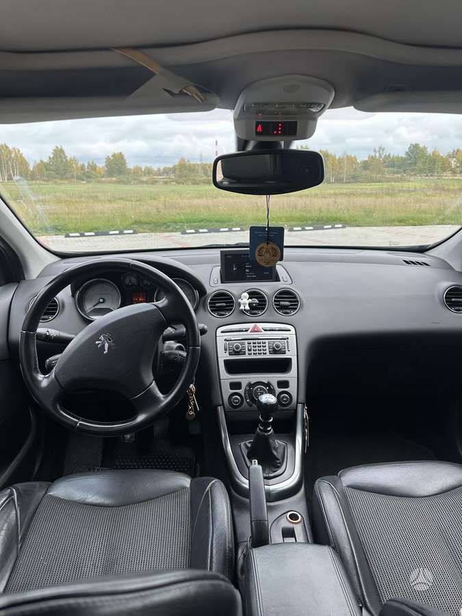 Peugeot 308, 2.0 l., hatchback