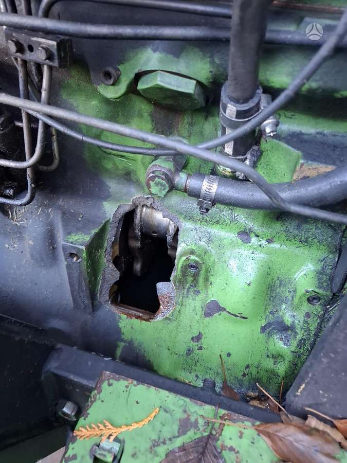 John Deere 2850, traktoriai