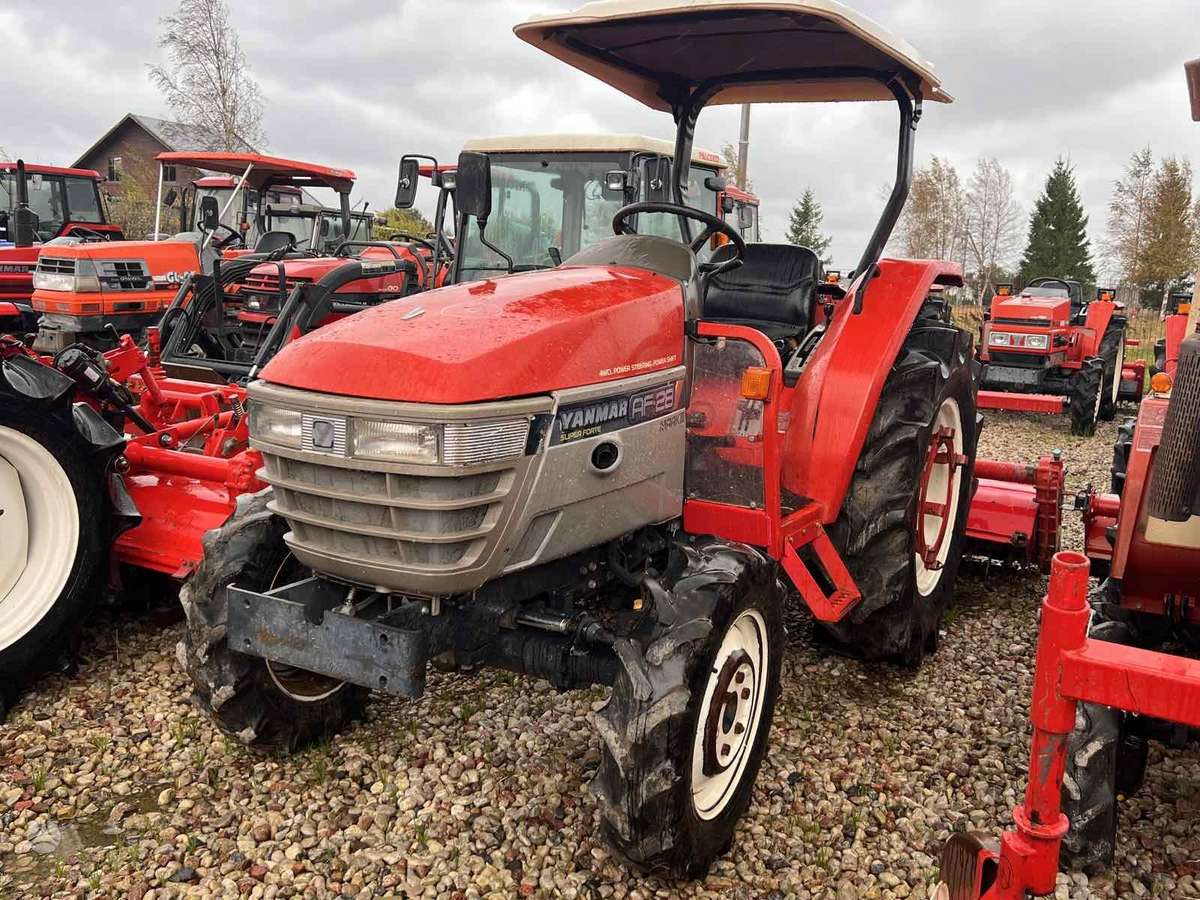 Kubota ĮVAIRIŲ MODELIŲ, тракторы