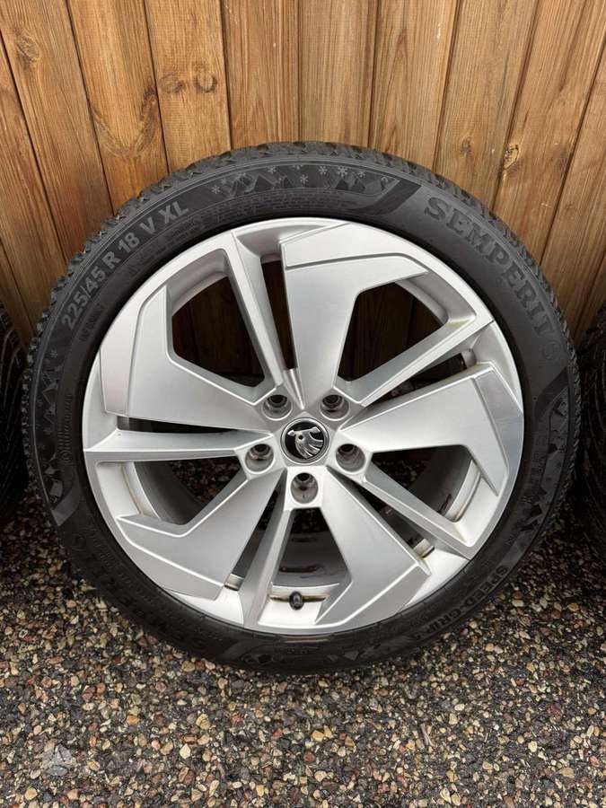 Skoda, легкосплавные , R18