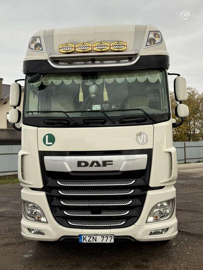 DAF XF480, 2 спальных места
