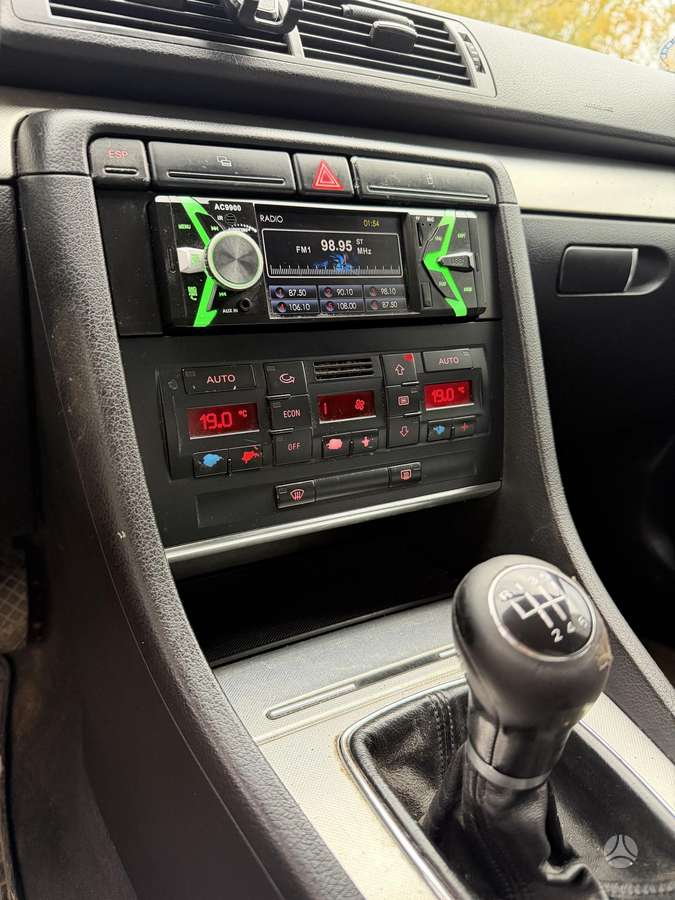 Audi A4, 2.0 l., universalas