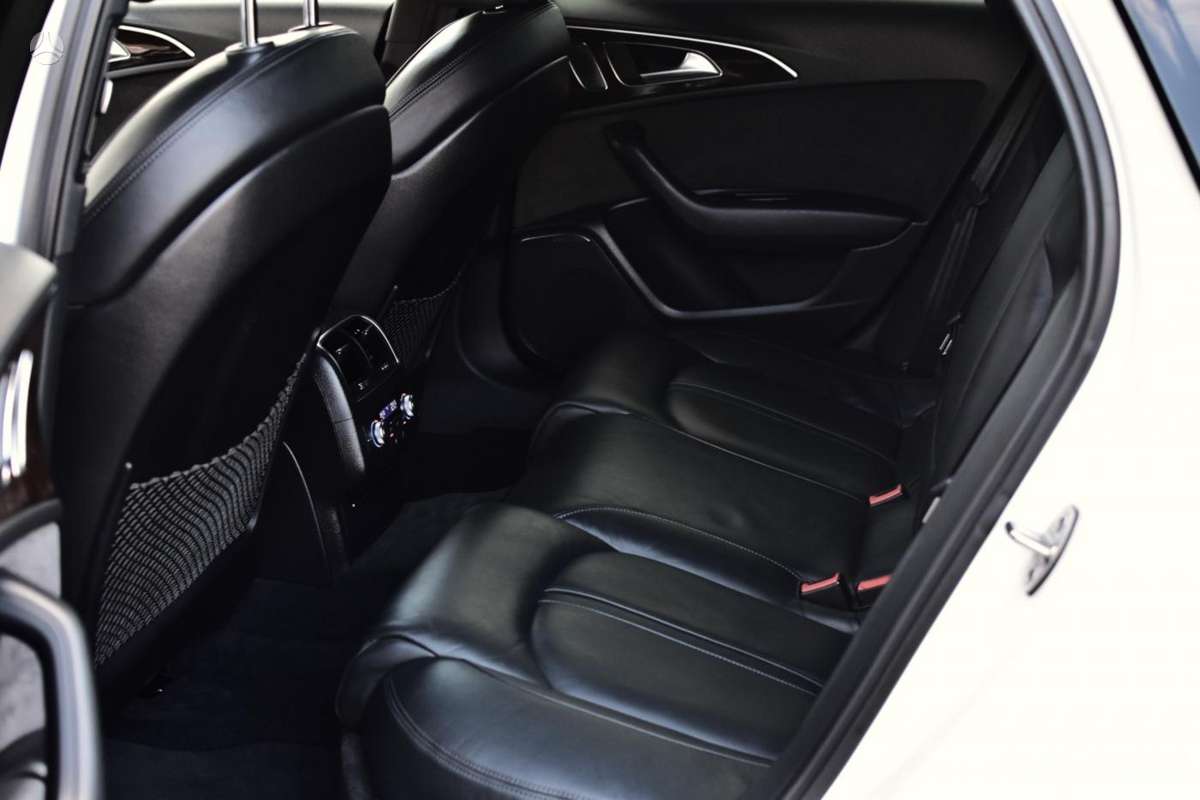 Audi A6, 3.0 l., universalas