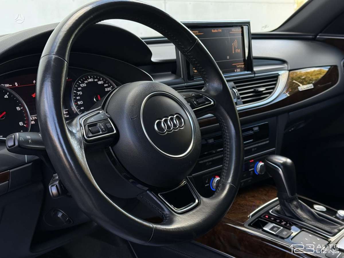 Audi A6, 3.0 l., universalas