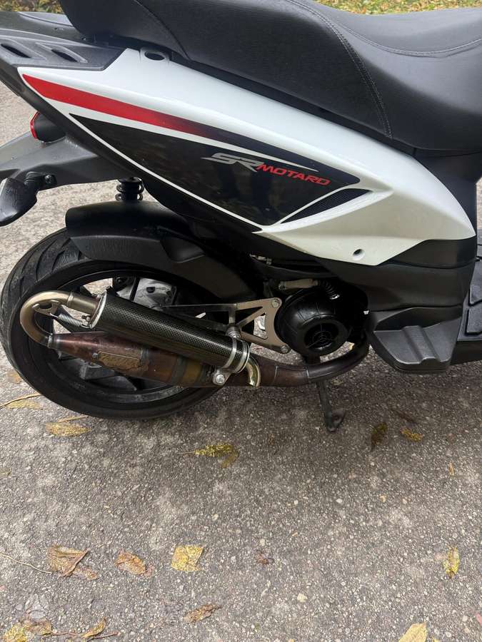 Aprilia SR 50cc, мотороллеры / мопеды