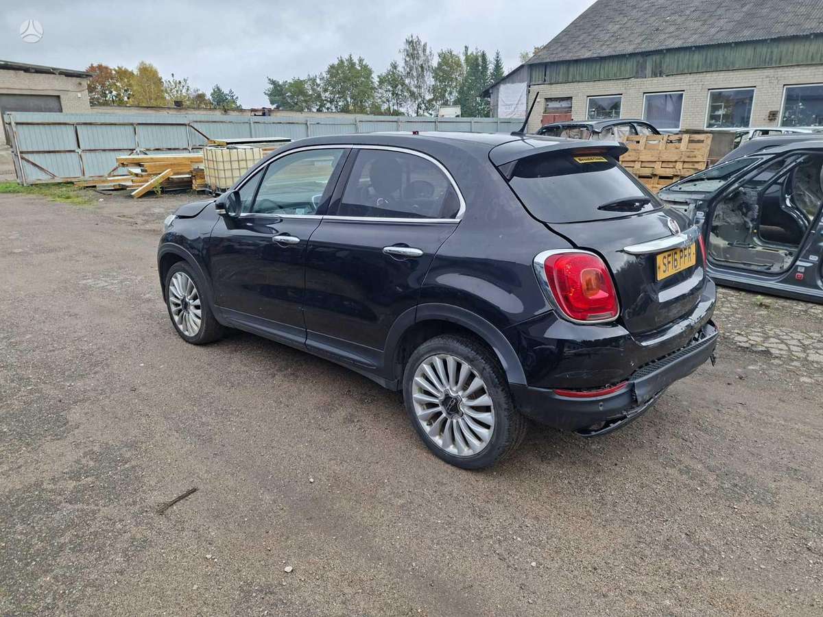 Fiat 500X dalimis