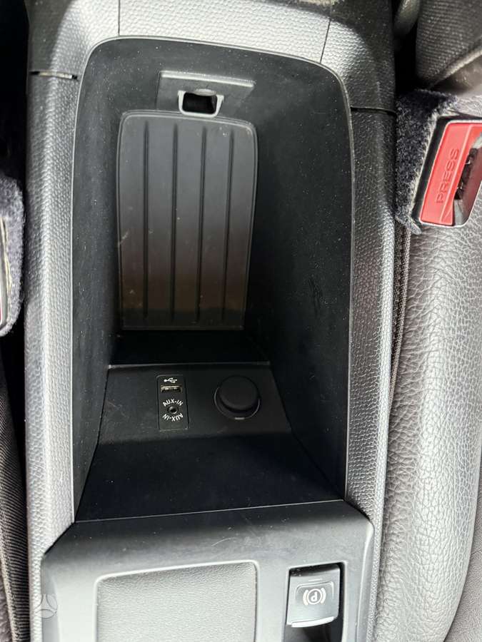 BMW i3, 19 kWh, hatchback
