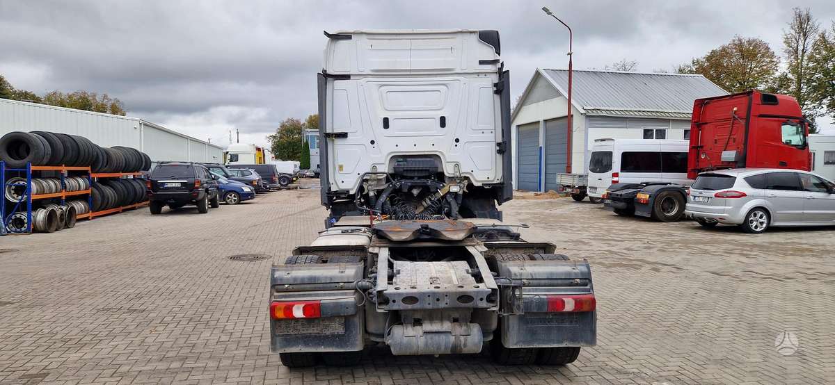 Mercedes-Benz Actros 1851, single sleeper