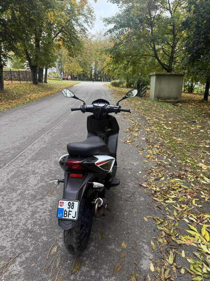 Aprilia SR 50cc, мотороллеры / мопеды