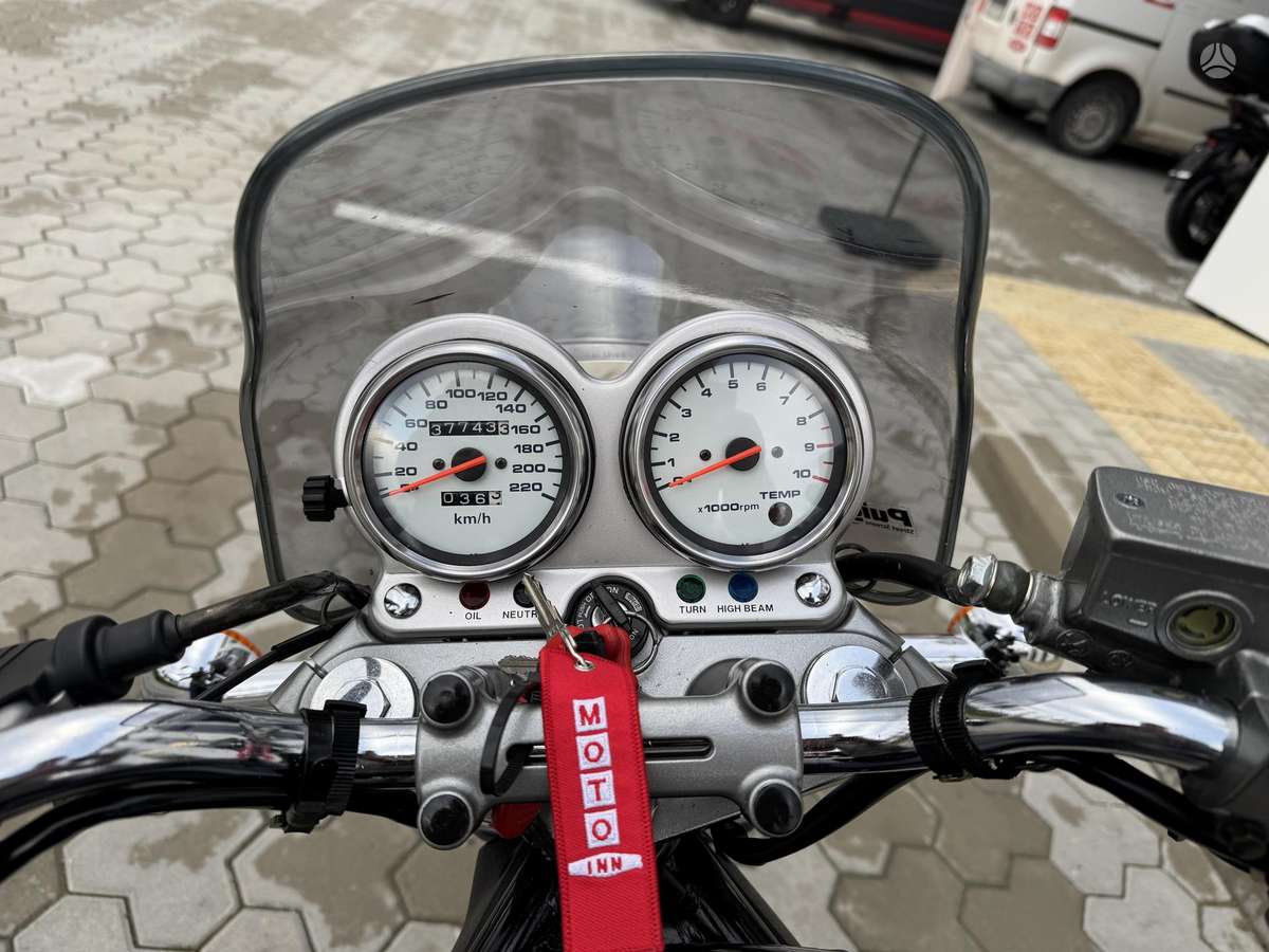 Suzuki VX 800cc, street / classic