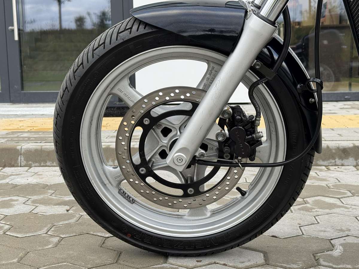 Suzuki VX 800cc, street / classic