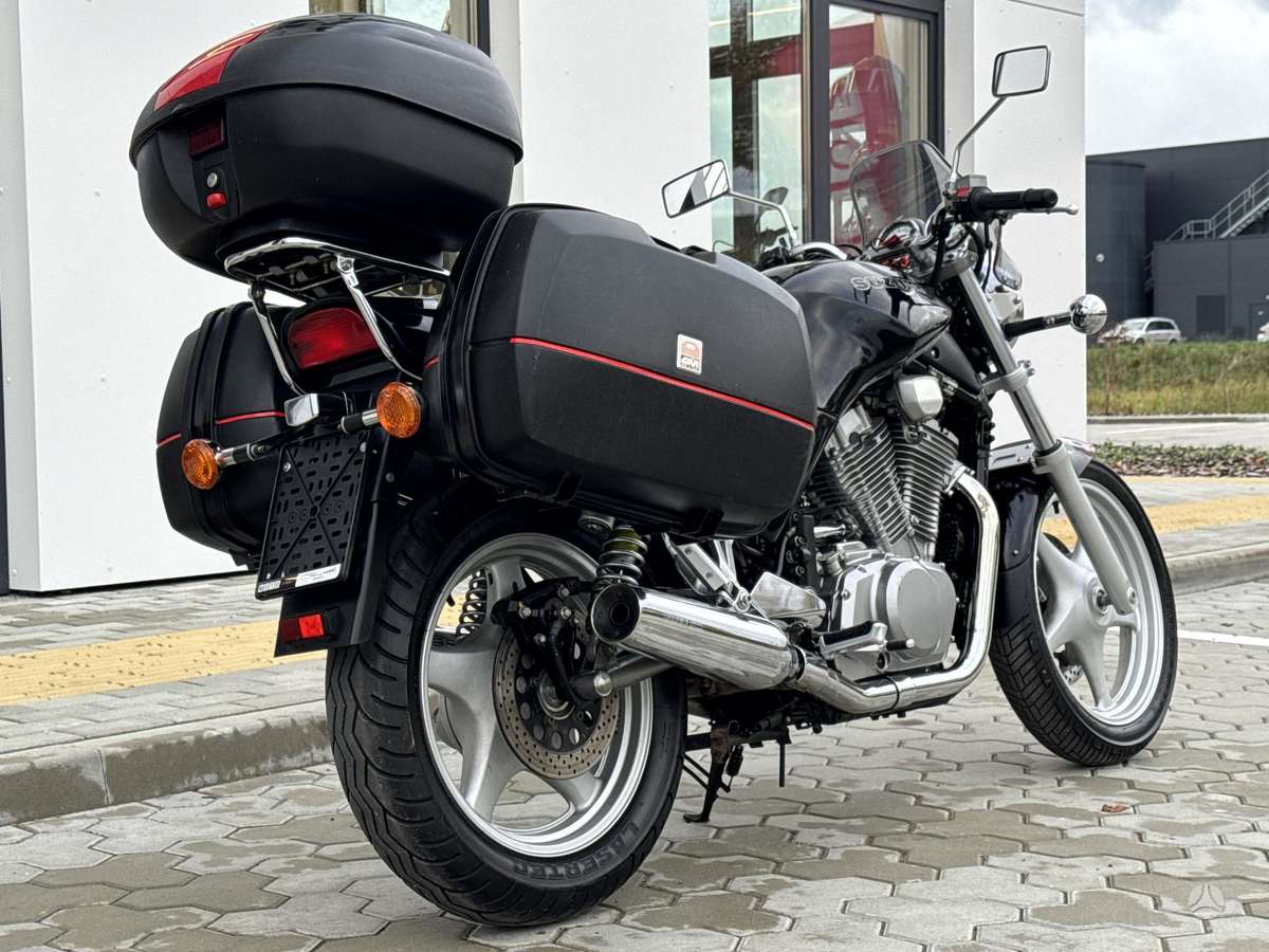 Suzuki VX 800cc, street / classic