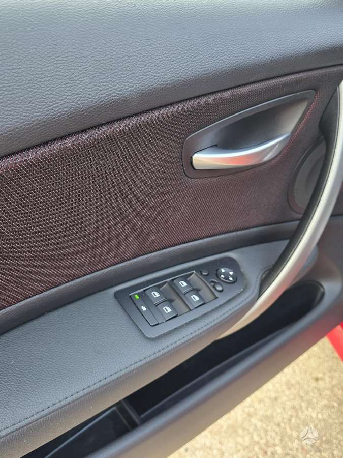 BMW 118, 2.0 l., Хэтчбек