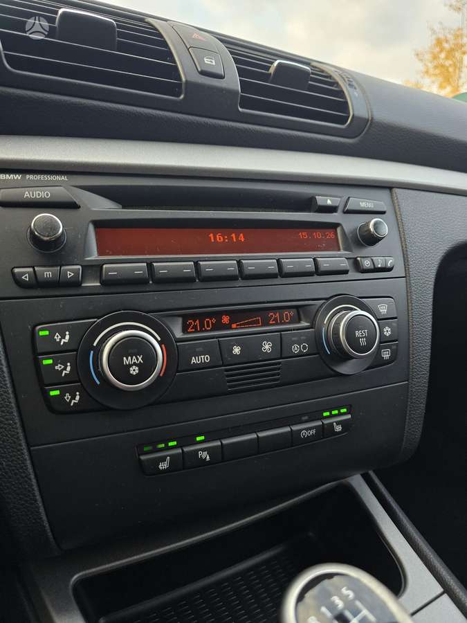 BMW 118, 2.0 l., Хэтчбек