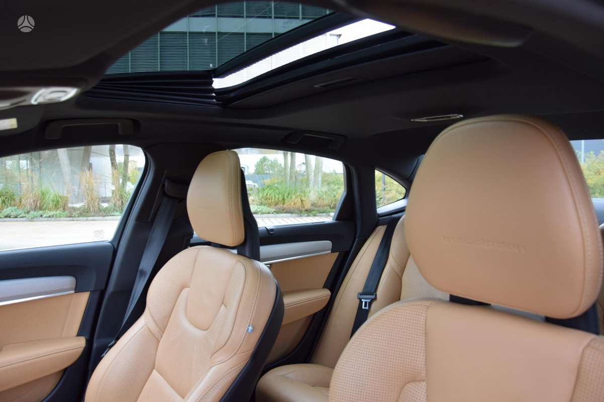Volvo S90, 2.0 l., Седан
