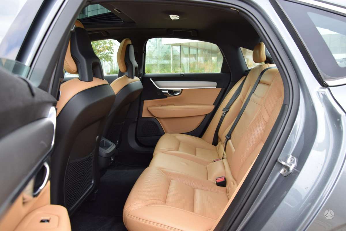 Volvo S90, 2.0 l., Седан