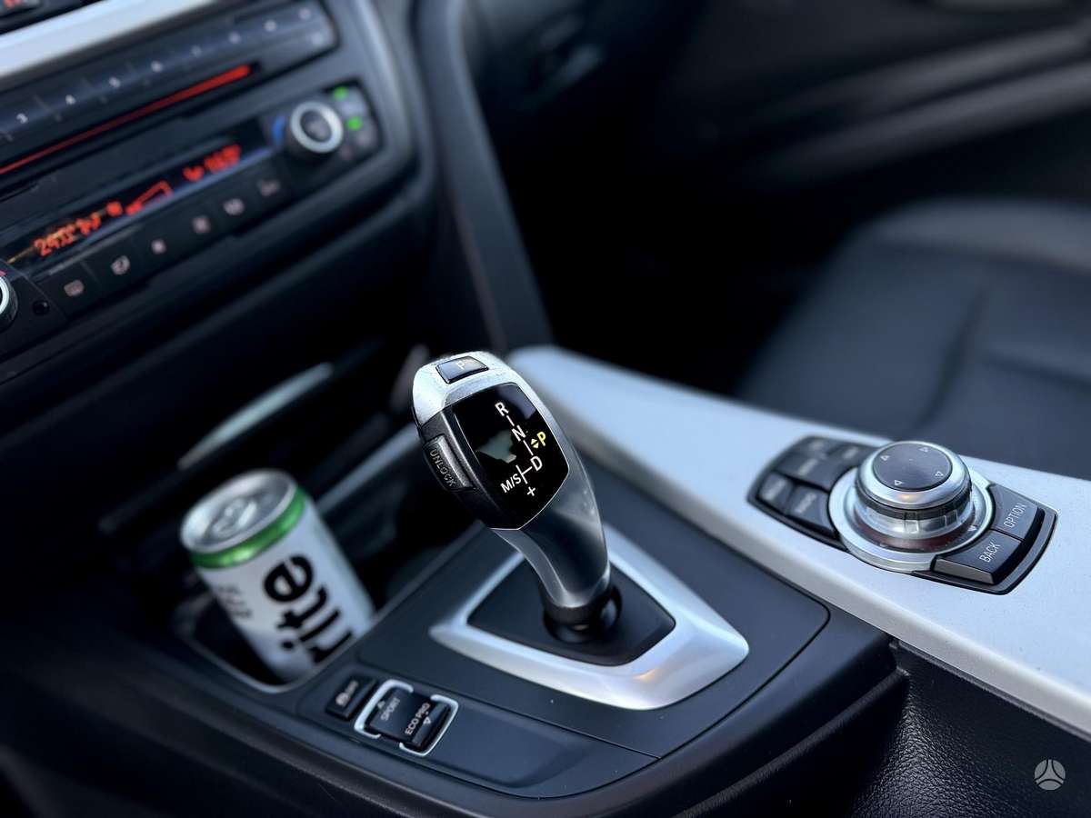 BMW 328, 2.8 l., Седан