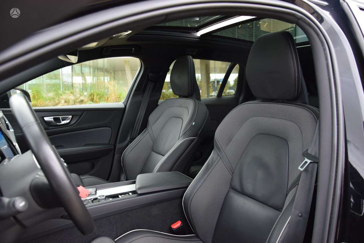 Volvo V60, 2.0 l., wagon