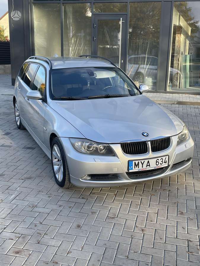 BMW 320, 2.0 l., universalas