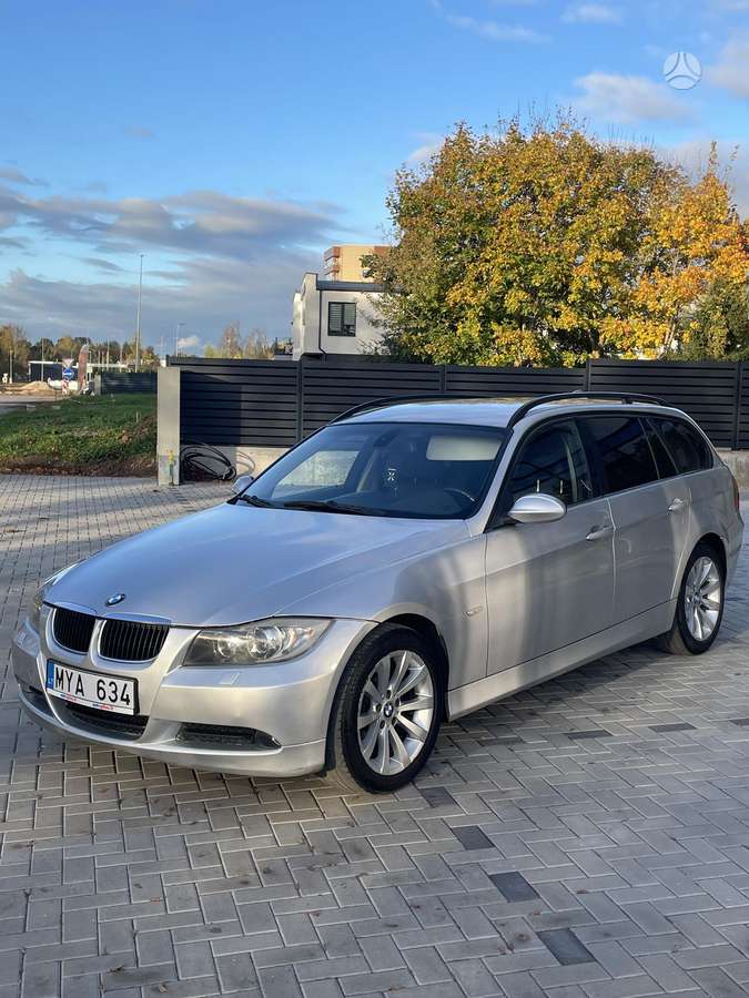 BMW 320, 2.0 l., wagon