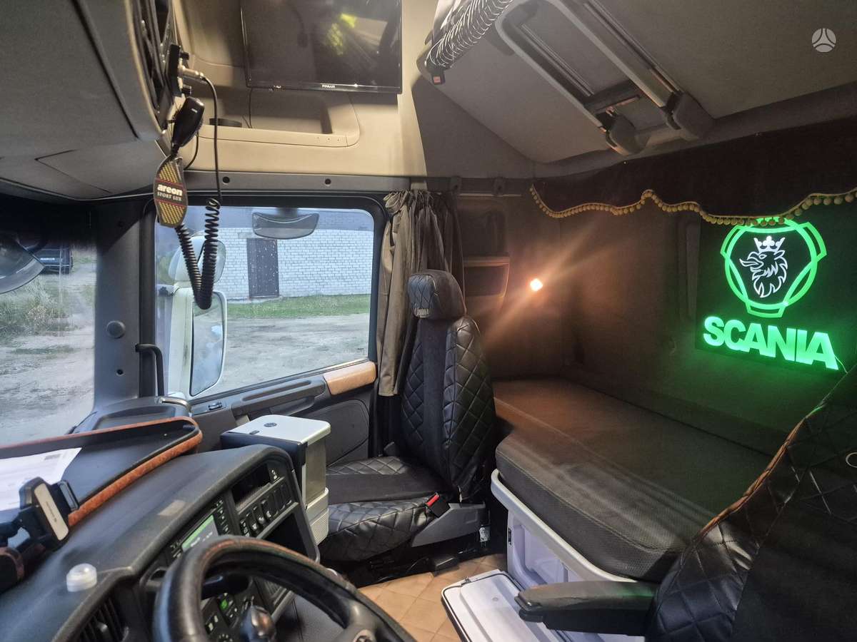 Scania R 450, 2 спальных места