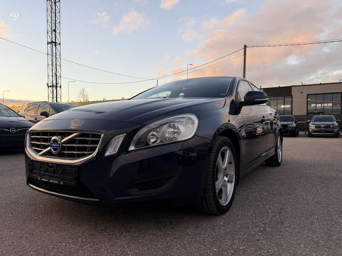 Volvo V60, 2.0 l., Универсал