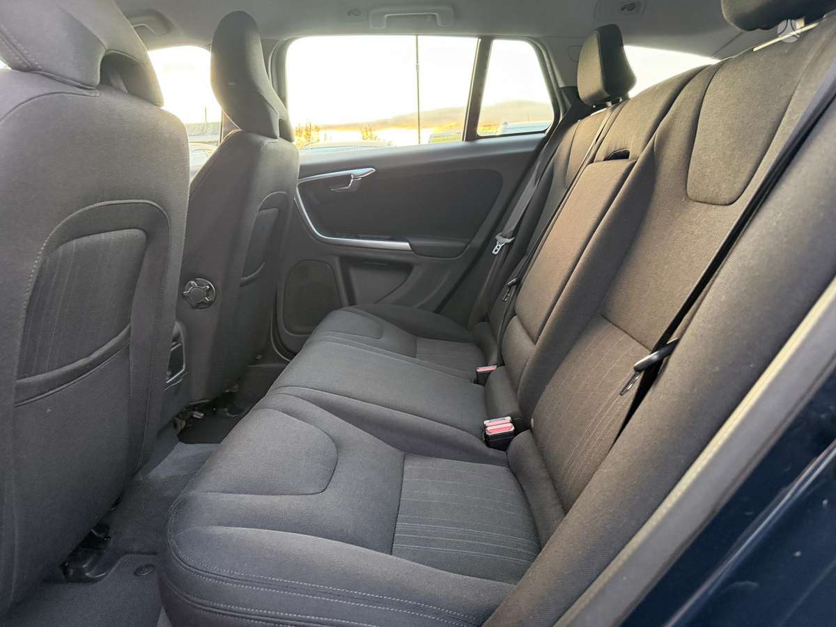 Volvo V60, 2.0 l., Универсал