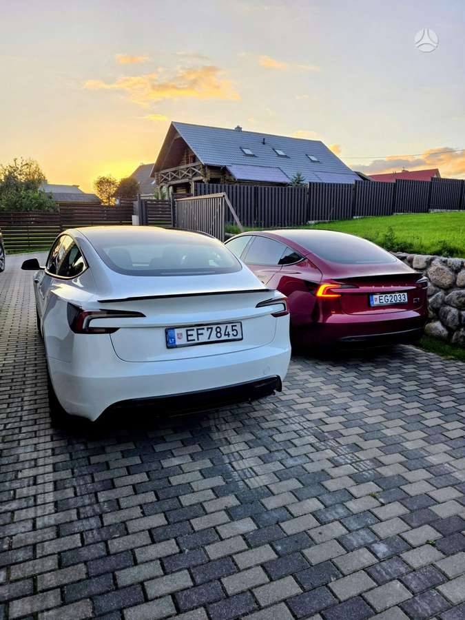 Tesla Model 3, 79 кВт·ч, Хэтчбек