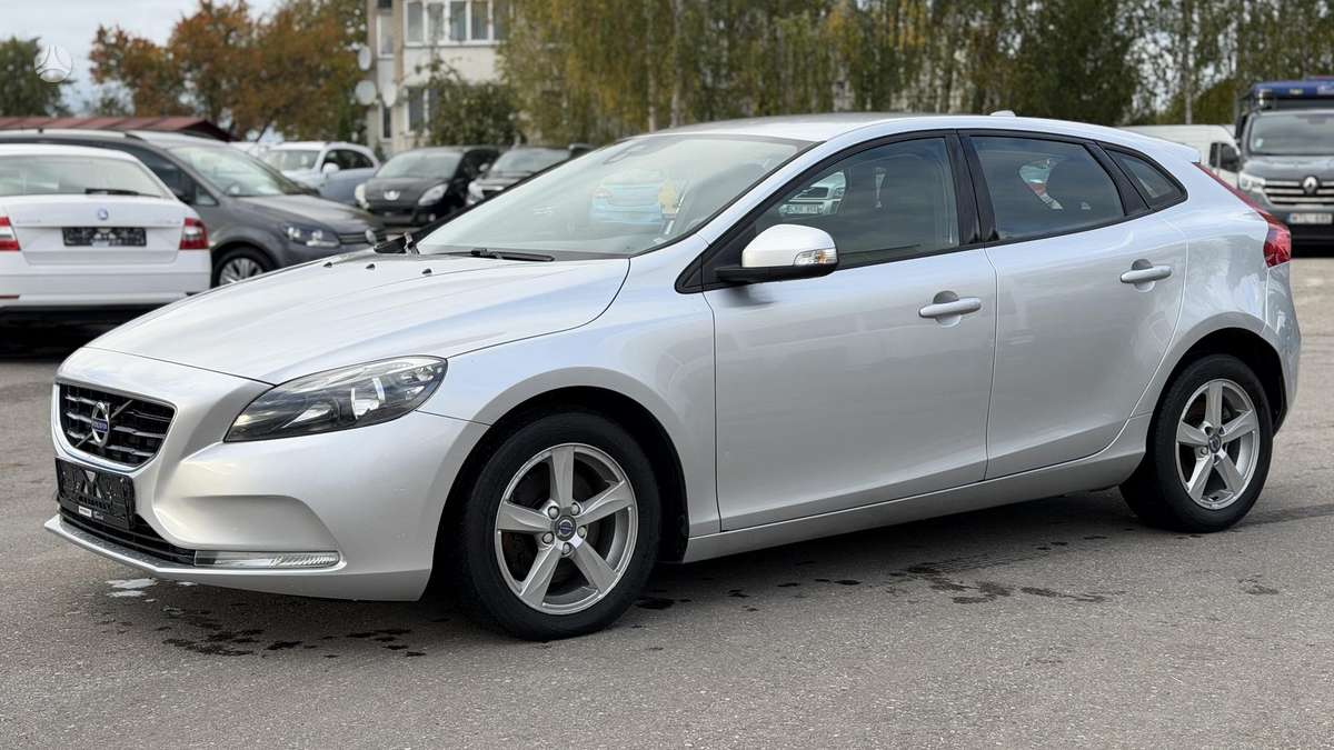 Volvo V40, 2.0 l., Универсал