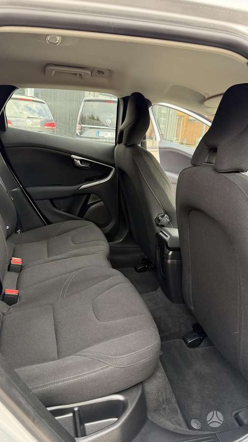 Volvo V40, 2.0 l., Универсал
