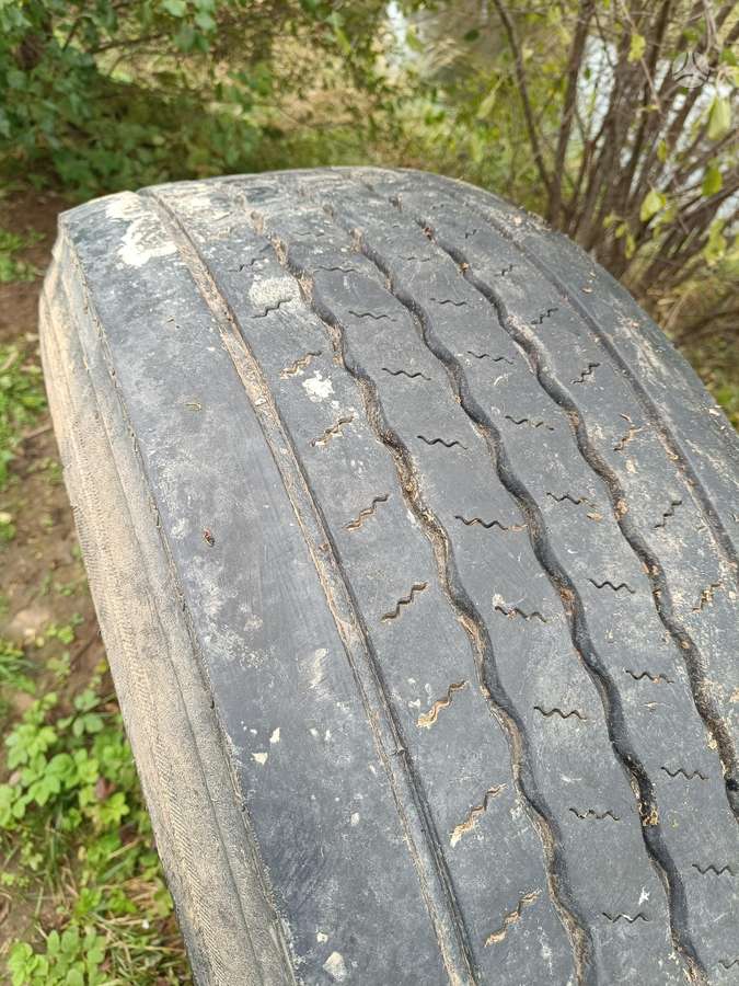 Uniroyal, universalios 385/65 R22,5