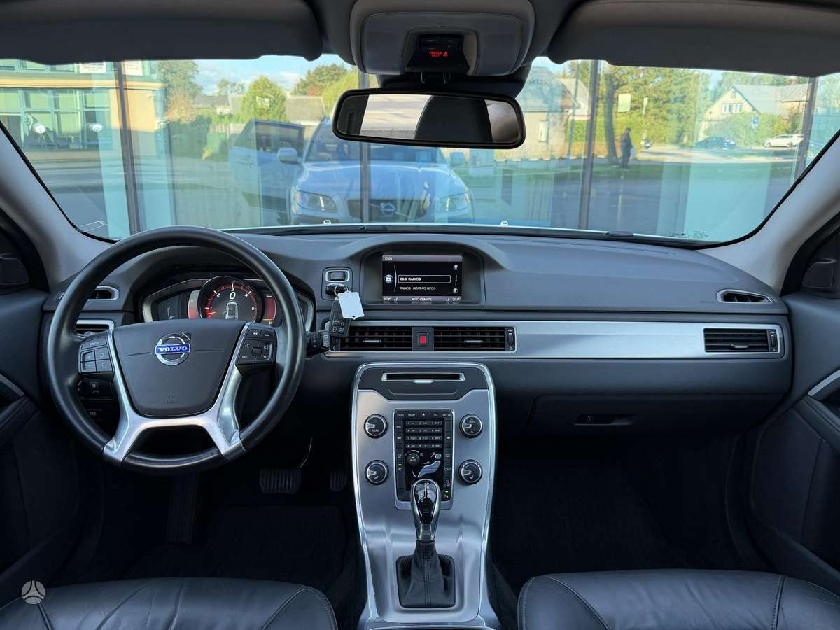 Volvo XC70, 2.4 l., wagon