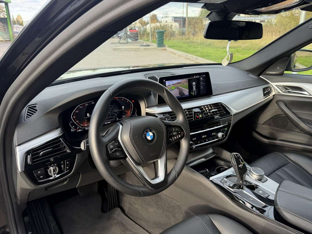 BMW 520, 2.0 l., wagon