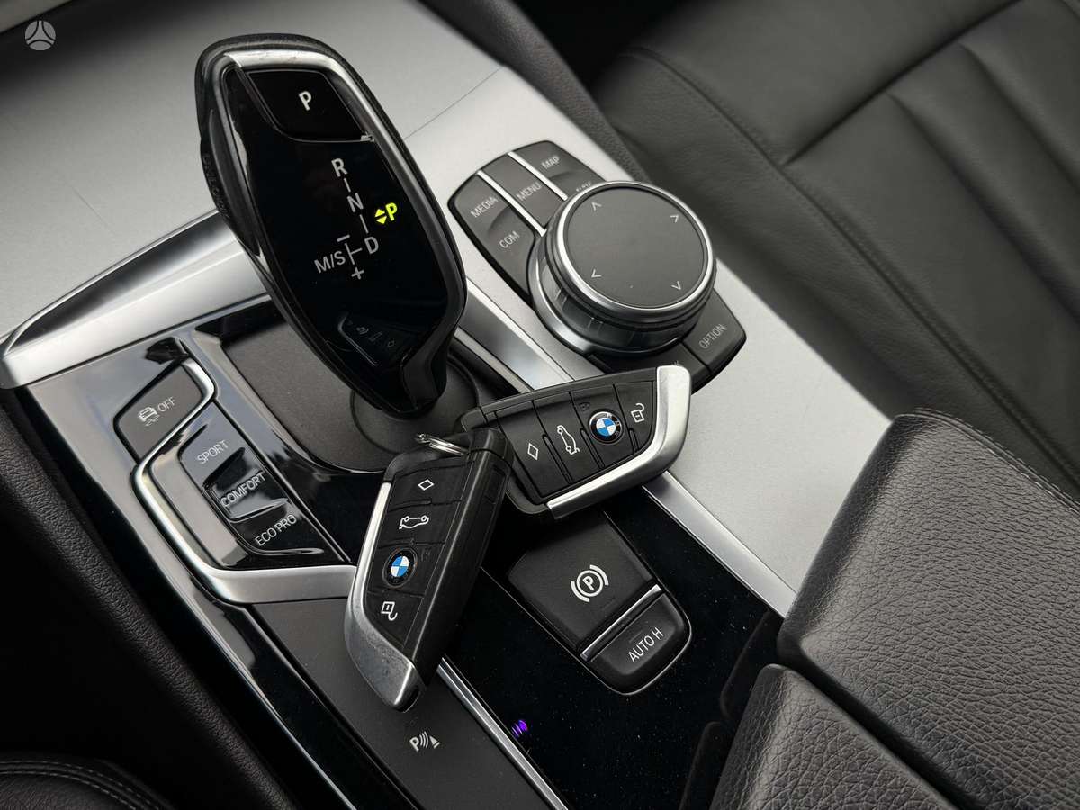 BMW 520, 2.0 l., wagon