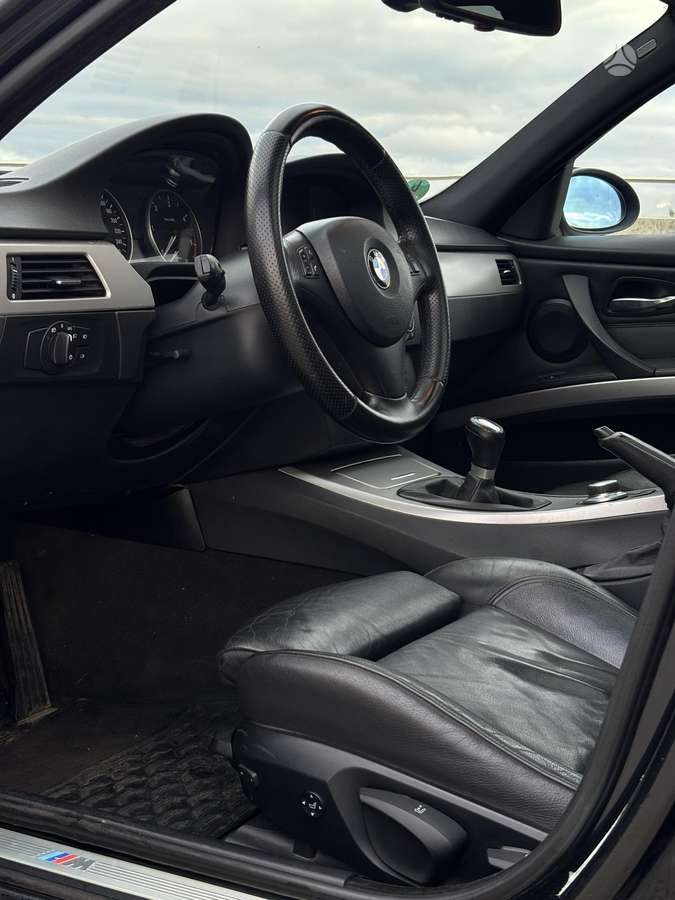 BMW 320, 2.0 l., Универсал