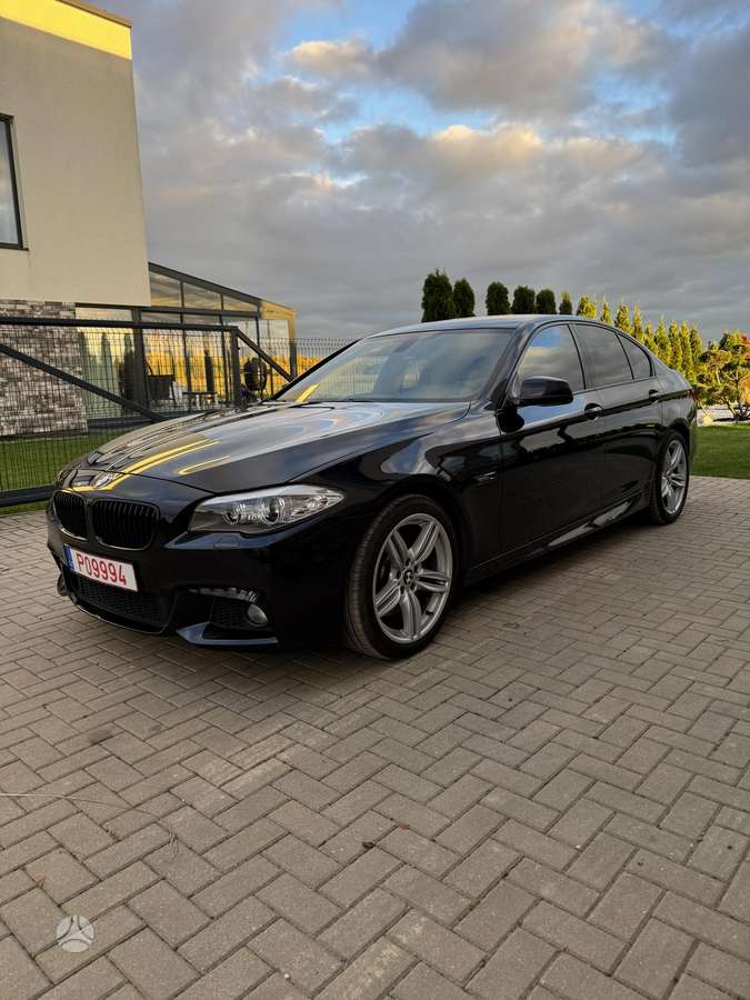 BMW 528, 3.0 l., Седан