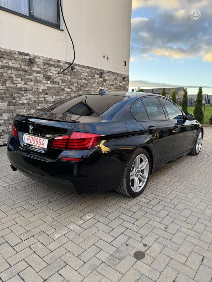 BMW 528, 3.0 l., Седан