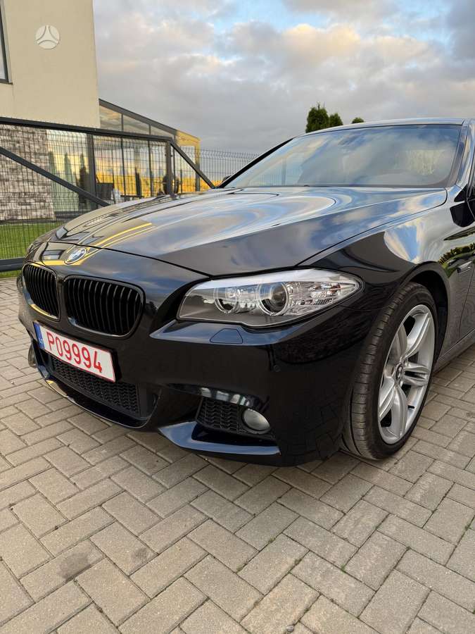 BMW 528, 3.0 l., Седан