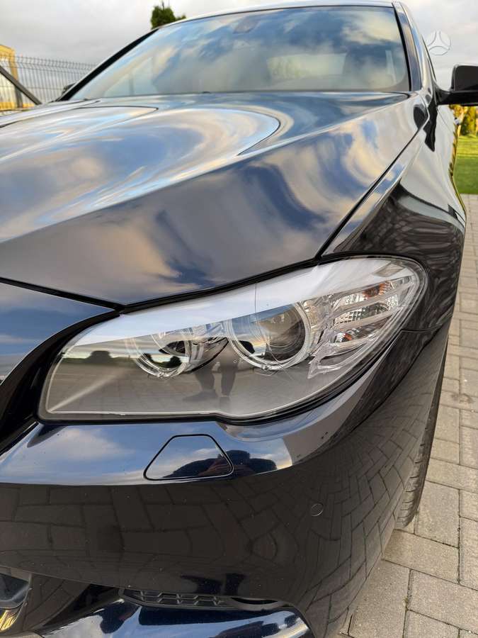 BMW 528, 3.0 l., Седан