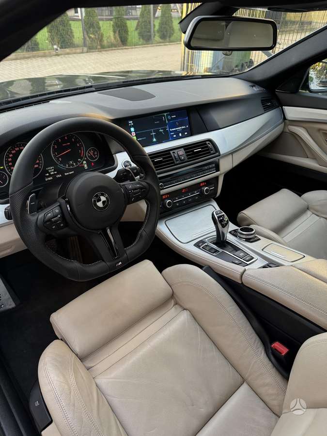 BMW 528, 3.0 l., Седан