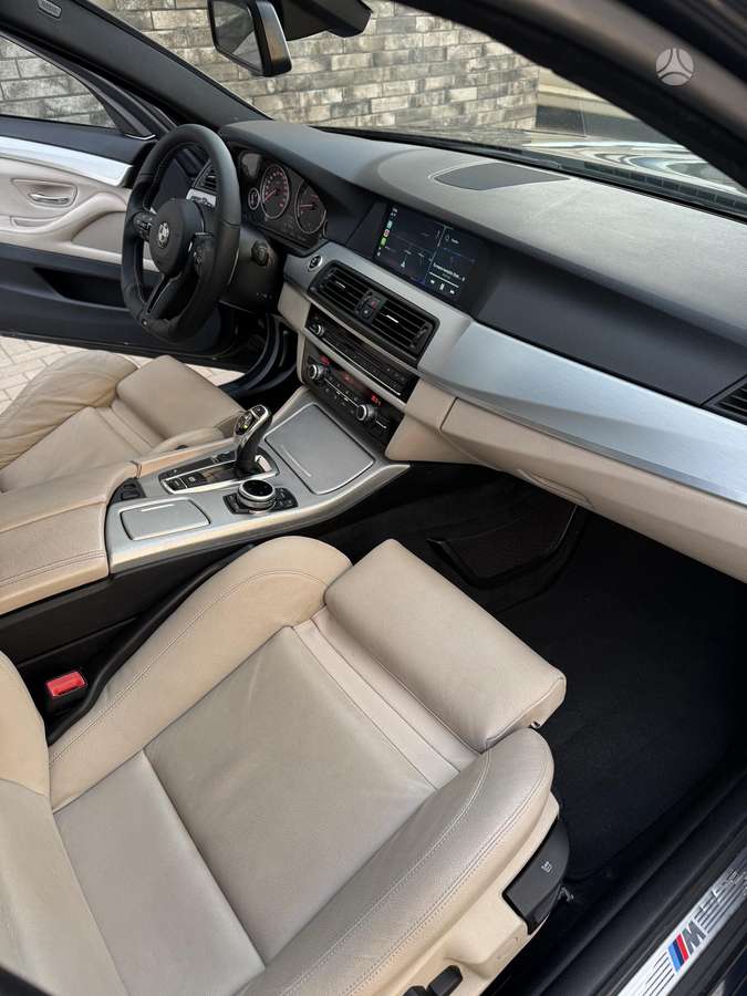 BMW 528, 3.0 l., Седан
