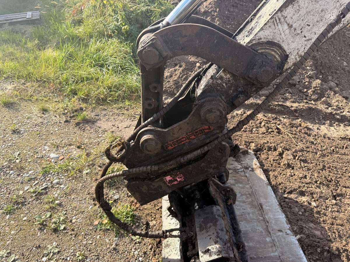 Bobcat 442, ekskavatoriai