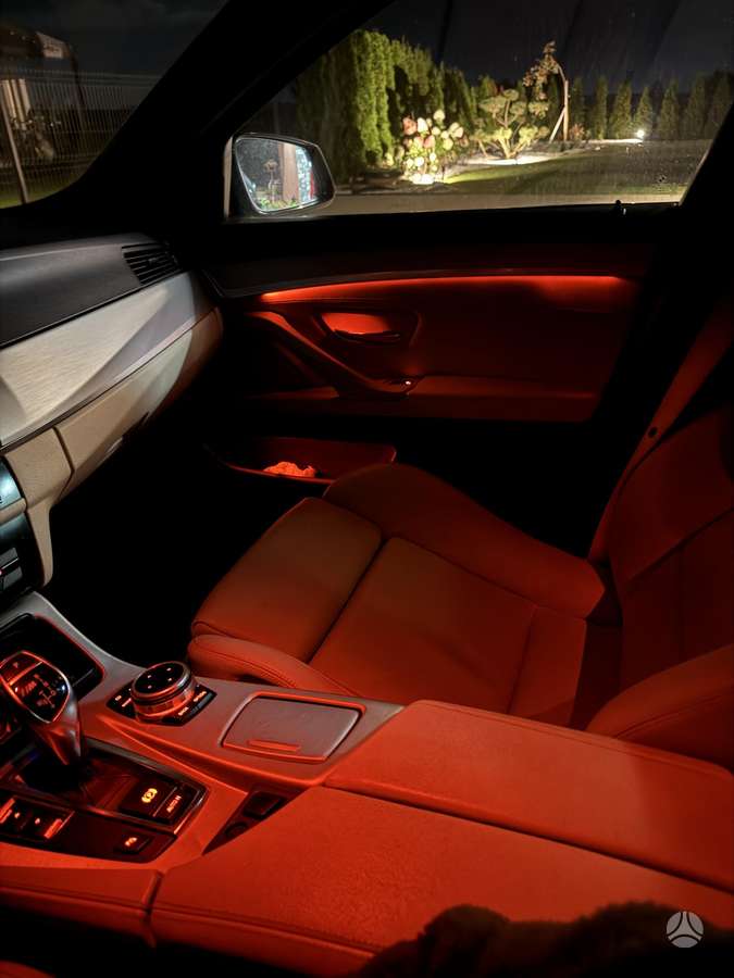 BMW 528, 3.0 l., Седан