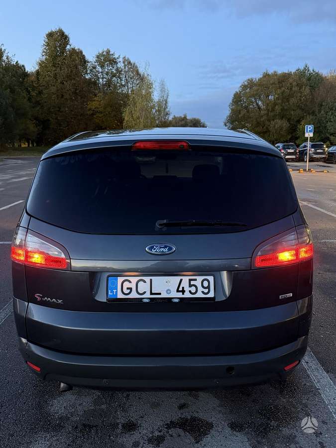Ford S-MAX, Универсал