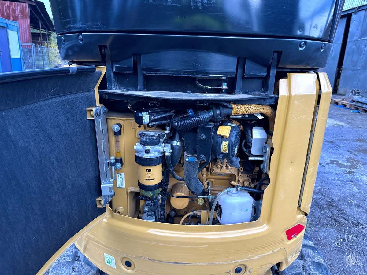 Caterpillar 301.8, mini ekskavatoriai