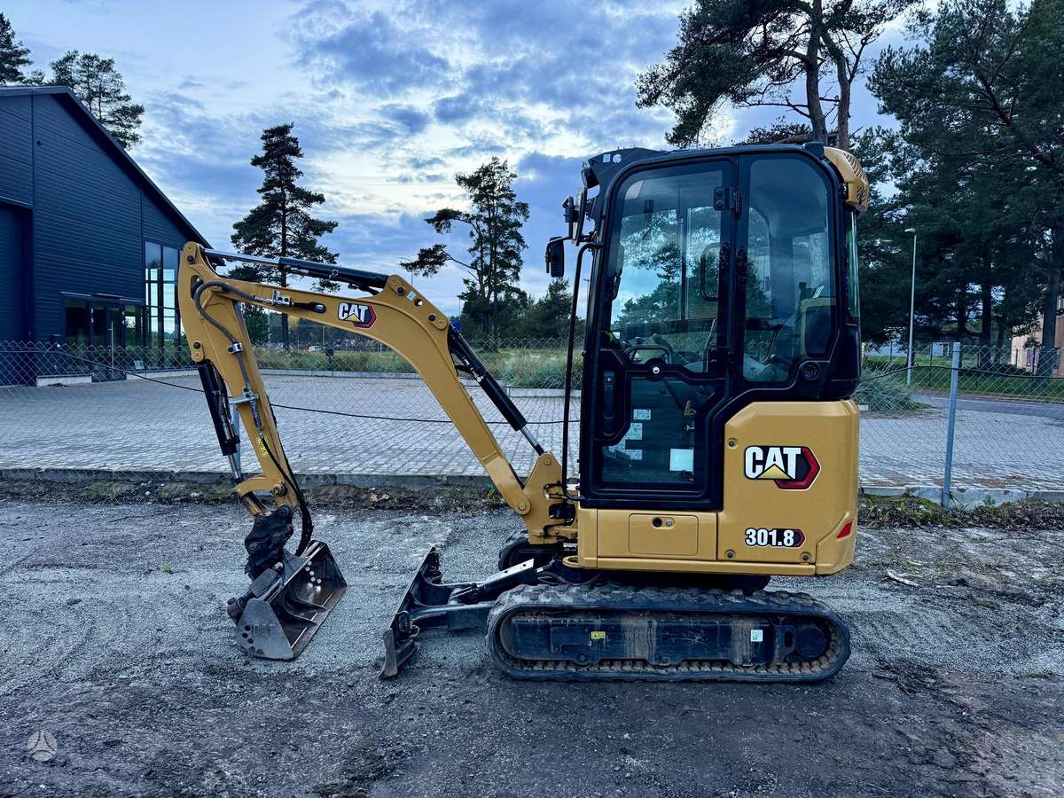 Caterpillar 301.8, mini ekskavatoriai
