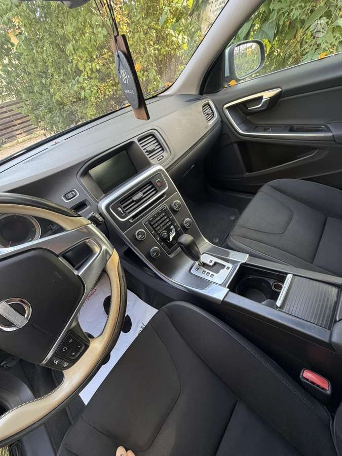 Volvo V60, 2.0 l., Универсал