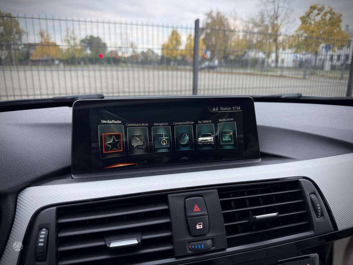BMW 320, 2.0 l., Универсал
