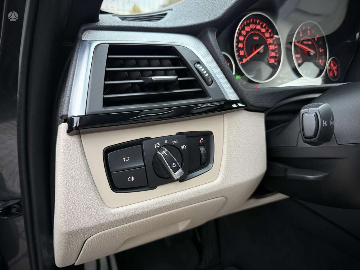 BMW 320, 2.0 l., Универсал